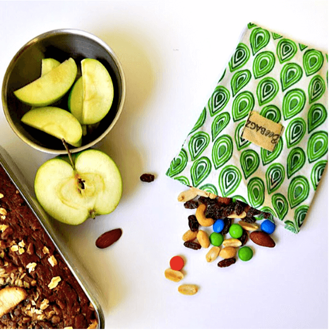This reusable snack bag is made with 100% natural ingredients. Photo: ©lifewithoutplastic.com
