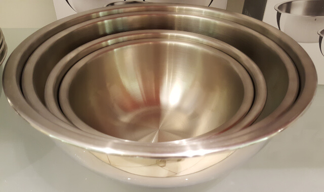 Food grade stainless steel bowls. Photo: Seas & Straws