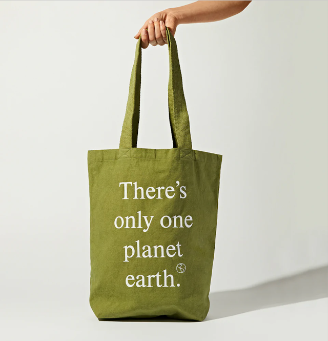 This sustainable tote bag from The Packagefreeshop says it all. Photo: ©packagefreeshop.com