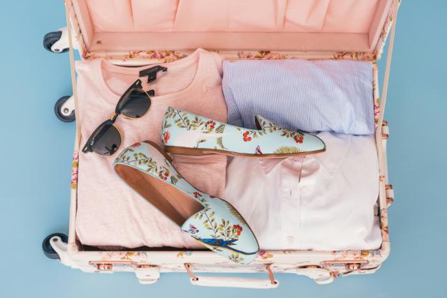 Explore the world responsibly and sustainably: pack your suitcase
