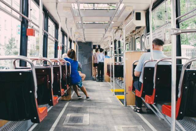 Explore the world responsibly and sustainably: public transport
